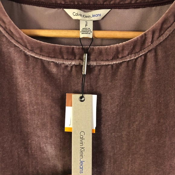 Calvin Klein Short Sleeve Velvet Tee - Picture 8 of 8